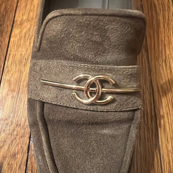 Chanel Loafers - Picture 3 of 16